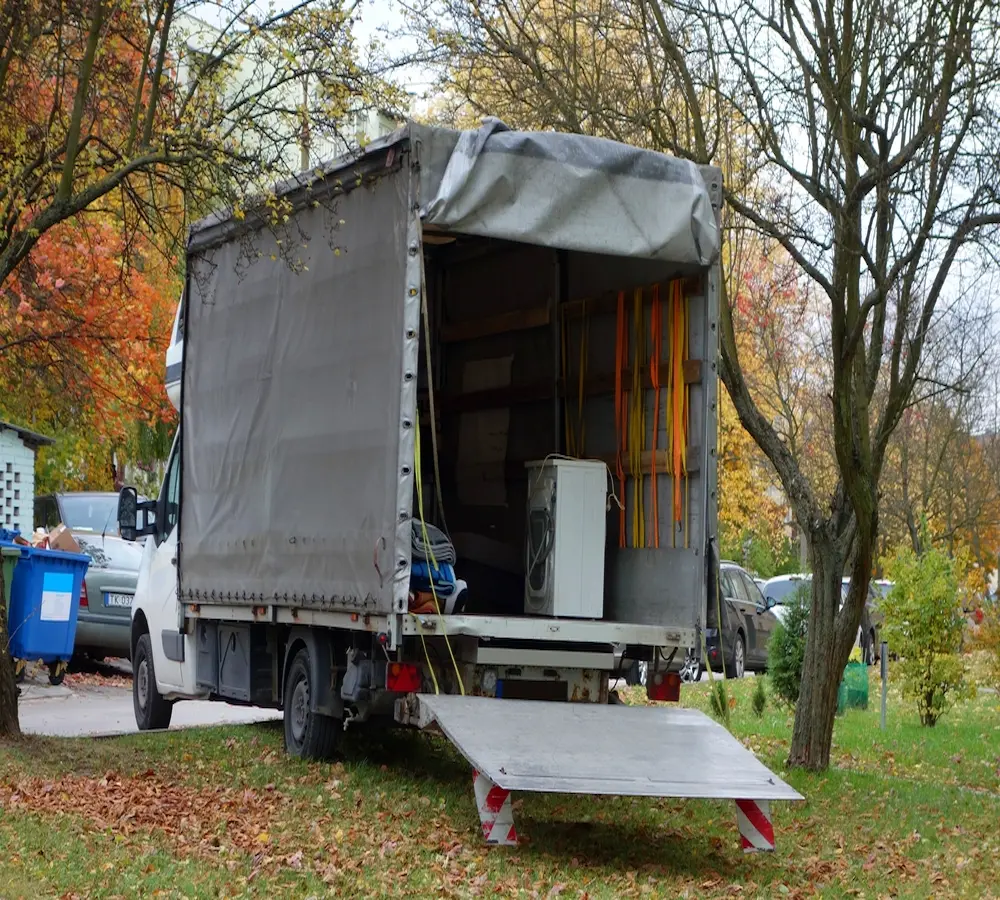 ¿Se puede acostar una lavadora para su traslado sin dañarla?